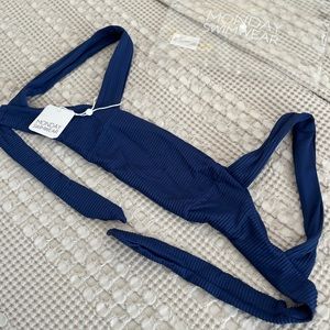 Monday Swimwear Puerto Rico Top - Navy